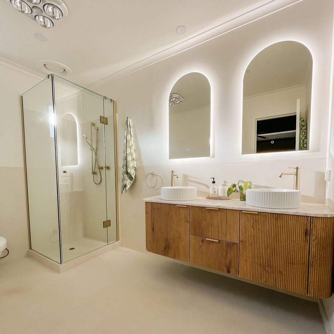 Microcement straight over existing tiles in bathroom in Chelsea home